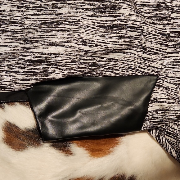 RW& Co. Mini Dress - Picture 3 of 7